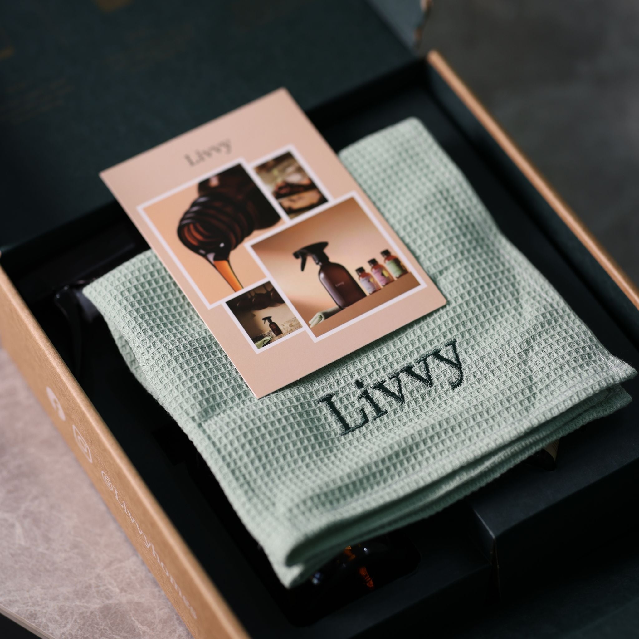 8 x Livvy Cotton Waffle Cloth Pack